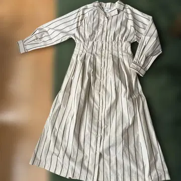 AZUL bymoussy 베이지 스트라이프 롱 셔츠 원피스 M