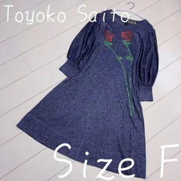 Toyoko Saito [새상품급] 장미 자수 글리터 원피스 사이즈 F