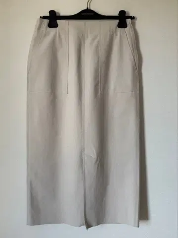 UNITED ARROWS 스웨이드 느낌 타이트 스커트 40 아이보리