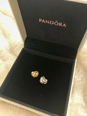 PANDORA 스타 하트 참 2세트