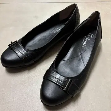 DIANA 아르테미스 바이 다이애나 펌프스 플랫슈즈 24