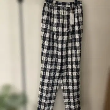 새상품 란셀 쓰리턱 체크 팬츠