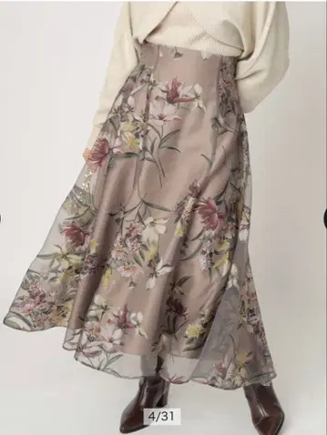 Mystrada 마이 스트라다 부케 오팔 플라워 스커트