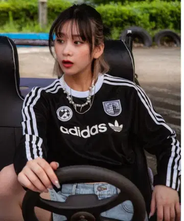 아디다스 W SOCCER LS CROP 롱 슬리브