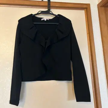 하나에모리 알망 로즈 블랙 프릴 가디건