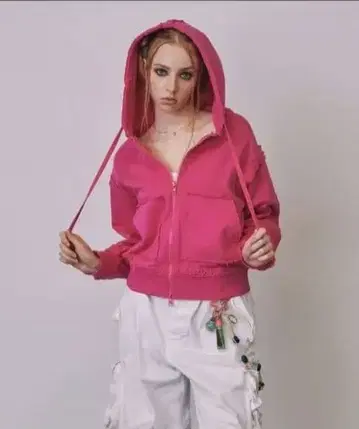 [ a2o ] 컷오프 후드 맨투맨