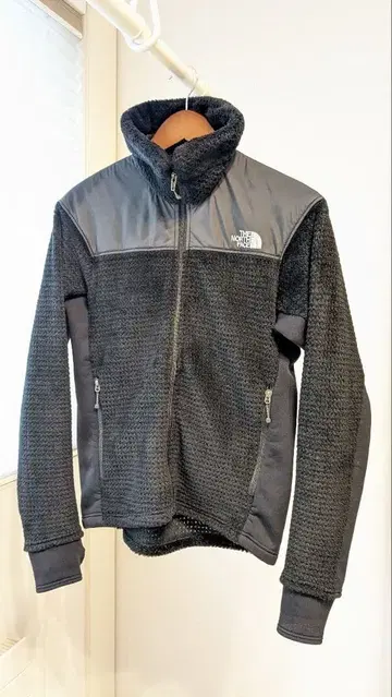 THE NORTH FACE 버사 자켓 플리스 블랙 M