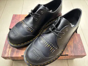 나인 인치 네일스 x 닥터마틴 1461