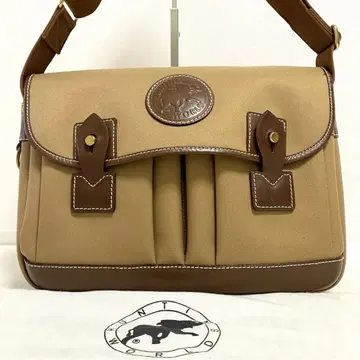 [ 새상품급 즉시 완판 ] 헌팅 월드 사파리 투데이 숄더