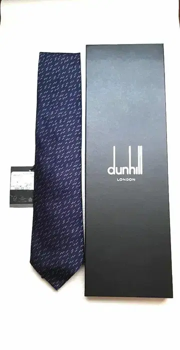 dunhill 네이비 실크 넥타이 기하학 패턴