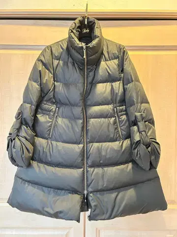 RUIRUE BOUTIQUE 블랙 다운 자켓 하이넥 루즈핏