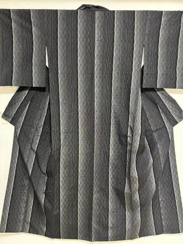 모노톤 줄무늬 패턴  기모노 39