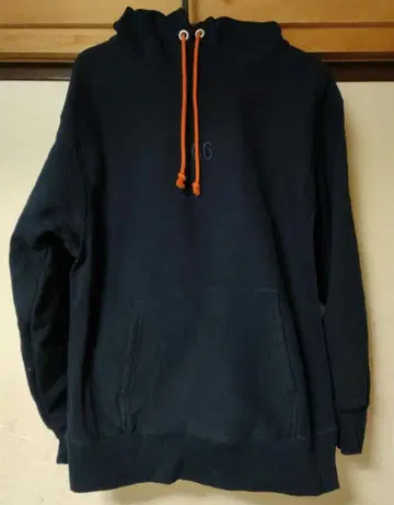 네이비 후드 부착 후드티 06 자수