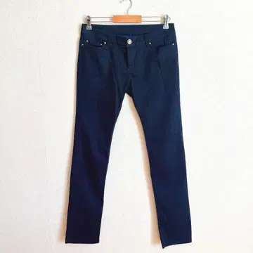 새상품급 a.v.v 다크 네이비 스키니 팬츠 가을/겨울 여성용 L 하의