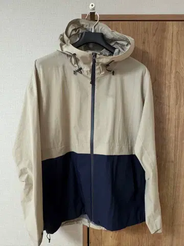 에이글 방수 투습 액티브 후드티 자켓 L 사이즈 새상품급! ZBH096J