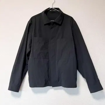 [새상품급] ZARA 나일론 스트레치 자켓