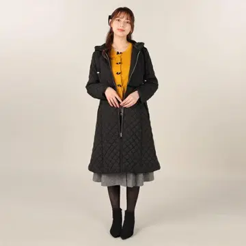 레스 빠세 후드 부착 다이아 퀼트 충전솜 코트 블랙 36