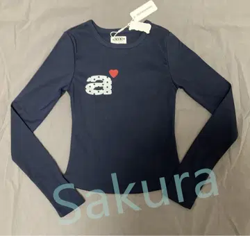 익명 당일 발송 미사용 새상품 aeae 네이비 긴팔 티셔츠