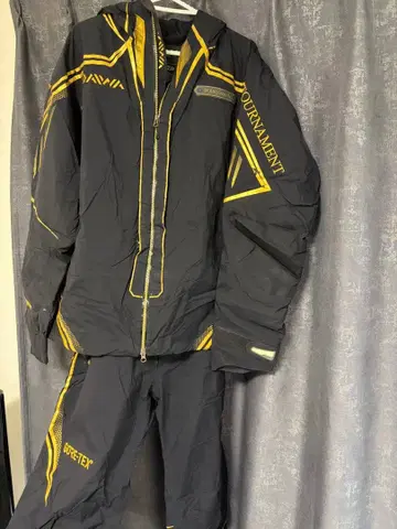 다이와 DW-1008T GORE-TEX 토너먼트 윈터 수트