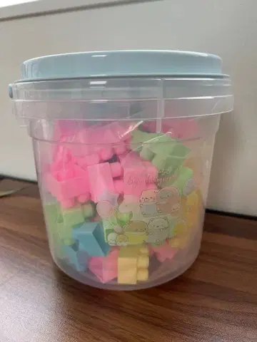 새상품 미개봉 스밋코구라시 컬러풀 플라스틱 블록 세트