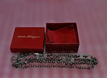 페라가모 체인 팔찌 107cm