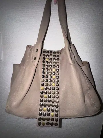 TRES 스터드 가죽 핸드백 천연 가죽 00s y2k 헤이세이