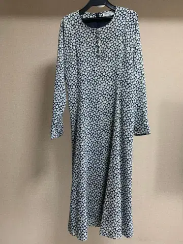 LOUIS JOONE 꽃무늬 롱 원피스