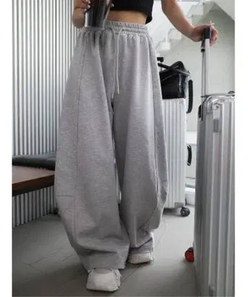 다리치 샤이니 배럴 스웨트 팬츠