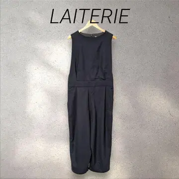 LAITERIE 네이비 슬리브리스 서스펜더 울 혼방