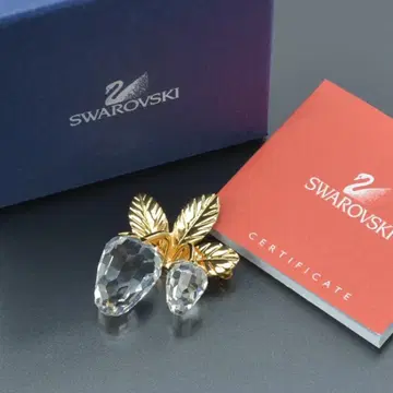 새상품 스와로브스키 스트로베리 브로치 크리스탈 박스 포함 골드 딸기