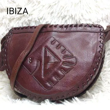 새상품급 이비사 숄더백 가죽 다크 브라운 초승달 뜨개질 물고기