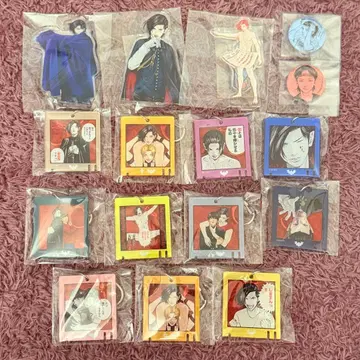 바밤바밤밤뱀파이어 가챠 파티 모리 란마루 아크릴 스탠드 키링