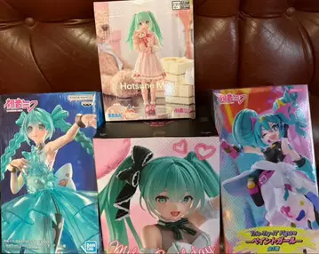 하츠네 미쿠 4점 피규어 Clearluxe EmeraldGem 페인트 외