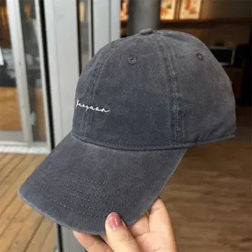 다크 그레이 야구 모자