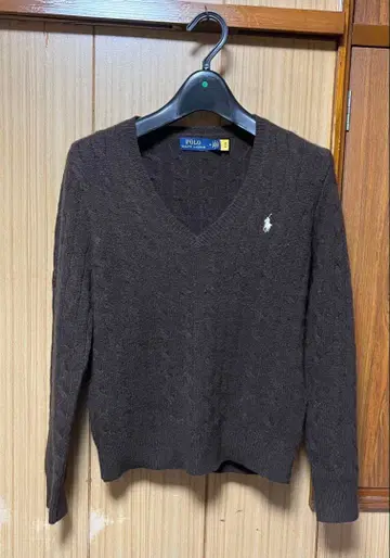 랄프 로렌 V넥 케이블 니트 짙은 갈색 M 사이즈