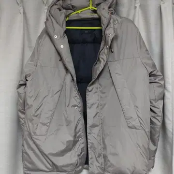 그레이 자켓 후드 부착