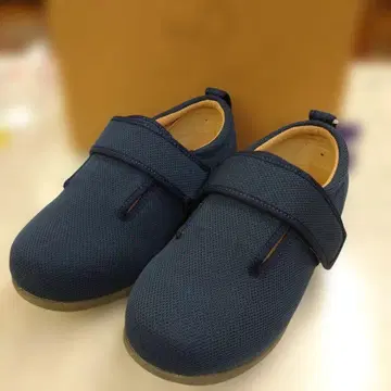 라쿠츠 간호화 넘어짐 방지