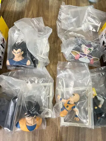 제일복권 드래곤볼 E상 만화 스트럭처 4점 세트