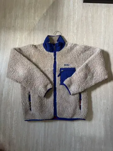 01년제 USA 파타고니아 클래식 레트로 가디건