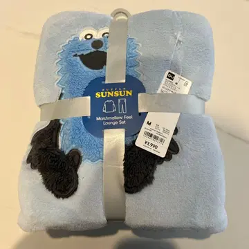 택 포함 새상품 GU 퍼펫 스마쉬멜로우 필 라운지 세트 M 라이트 블루