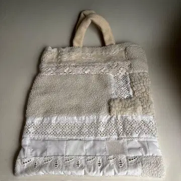 빈티지 레이스 패치워크 보아 토트백