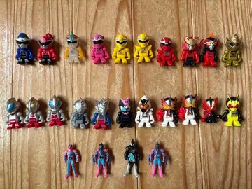 슈퍼전대 히어로 가면라이더 피규어 세트