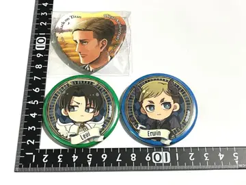 진격의 거인 프린세스 카페 Anique 캔뱃지 엘빈 리바이