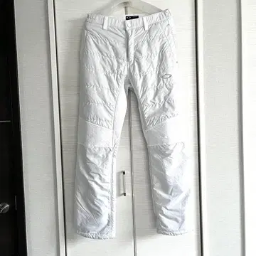 오클리 안쪽 보아 방한 나일론 팬츠 M 사이즈 84cm