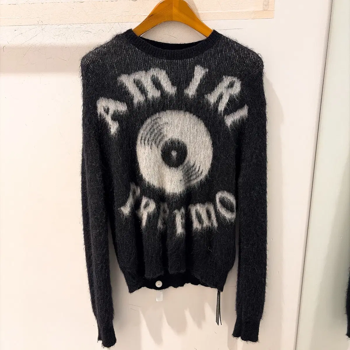 本物です/新製品) AMIRI メンズブラックモヘアプリモクルーネックニット