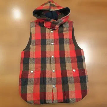 저널 스탠다드 빨간색 체크 무늬 후드 부착 베스트