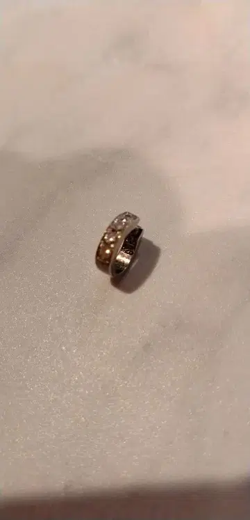 ete [ 한쪽 ] 실버 925 메레 다이아풍 귀찌