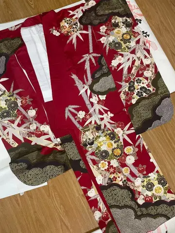 후리소데 빨간색 꽃무늬 성인식 졸업식 2