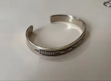 Bruce Morgan 블루스 모건 스탬프워크 뱅글