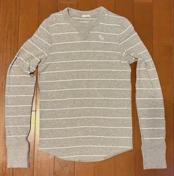 아바클로 Abercrombie & Fitch 스웨트 셔츠 티셔츠